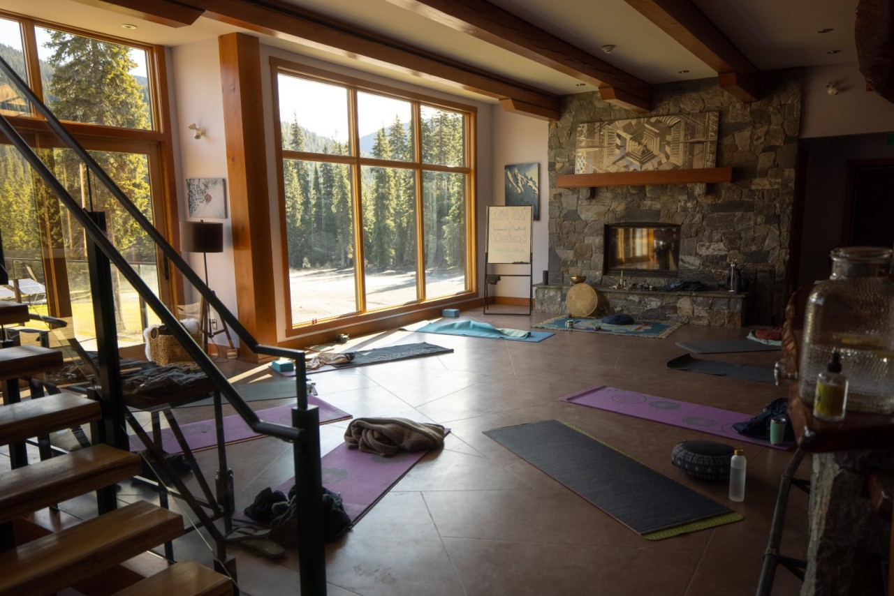 Keefer Lake Lodge wellness retreat